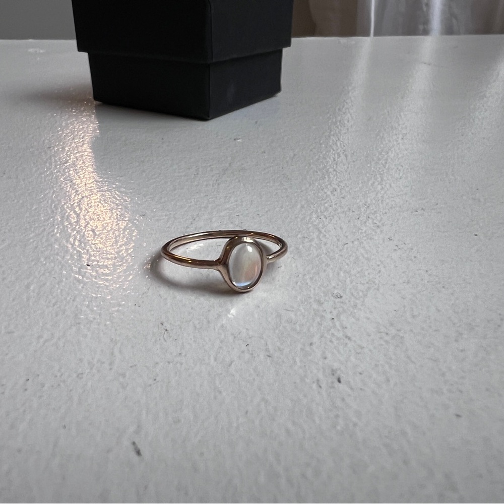 Catbird Oval Moonstone 14K Gold - Picture 5 of 7